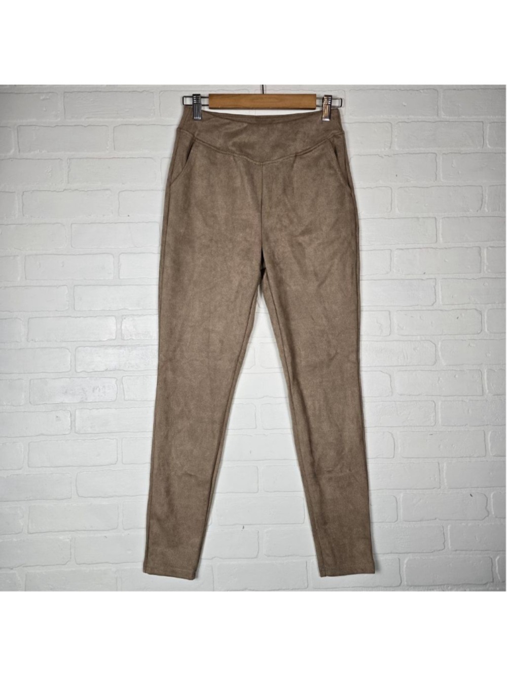A New Day Faux Suede Pullon Leggings Size Small